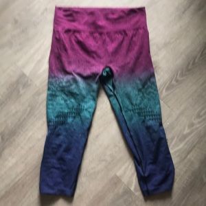 BeachBody Women’s Ombre Capri Size L